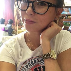 Meet your Posher, Clara